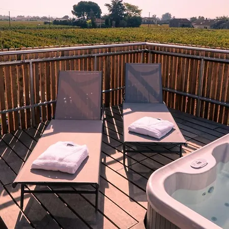 Au Chai Bigaroux Saint-emilion * Saint-Sulpice-de-Faleyrens