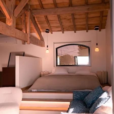 Au Chai Bigaroux Saint-emilion Saint-Sulpice-de-Faleyrens