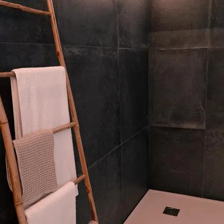 Au Chai Bigaroux Saint-emilion *